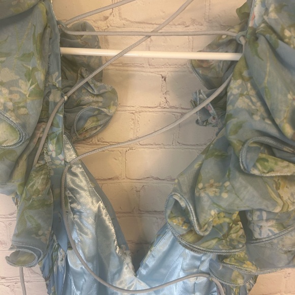 Mac Duggal Ruffle Tiered Floral Cut-out Chiffon Blue floral gown size 12 stunner - Picture 11 of 15